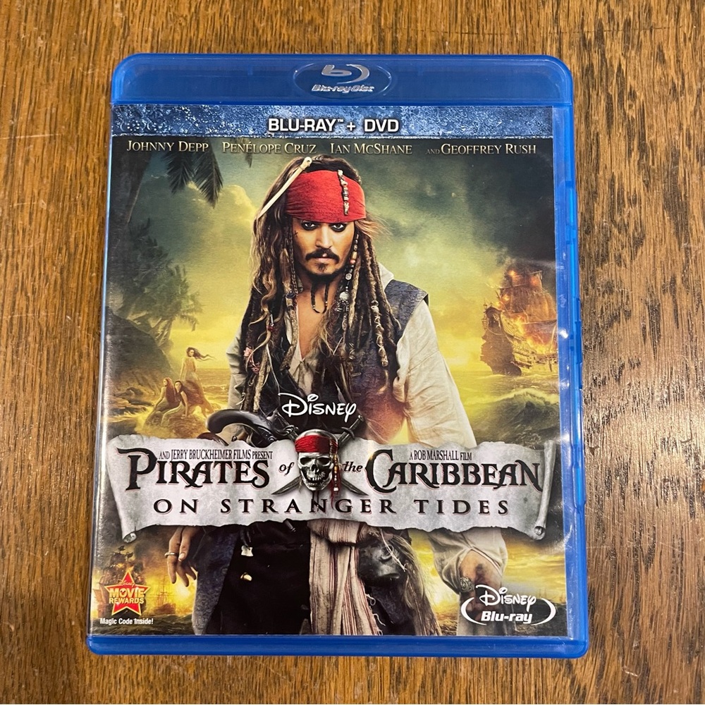 Pirates of the Caribbean on Stranger Tides Blu-ray + DVD